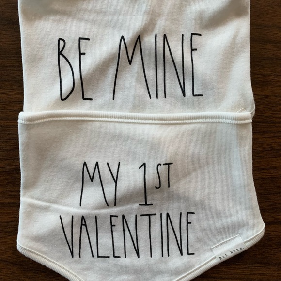 Rae Dunn set of 2 bandana bibs - Picture 2 of 2